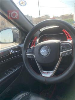 جیپ گراند شیرۆکی